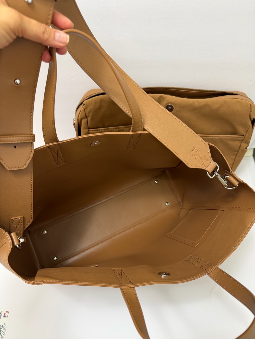 Calpak Haven 16” Laptop Tote Travel Bag Detachable Strap in Toffee - Picture 13 of 16
